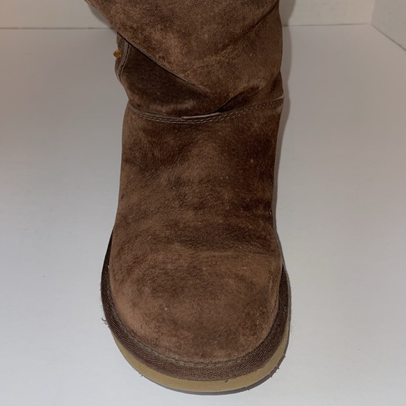 UGG Australia Limited Edition Suede Side Lace Up Boots - Picture 10 of 16